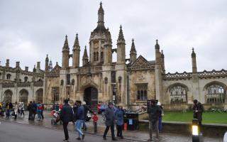 Hogyan juthat el önállóan Londonból Cambridge-be Hogyan juthat el Londonból Cambridge-be